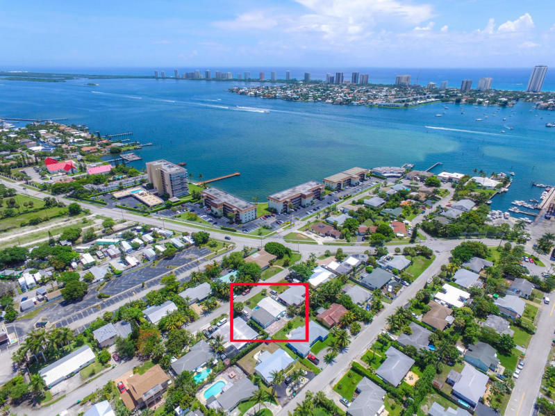 169 East 30th Street Riviera Beach, FL 33404 - Photo 5 of 25 0003_edaf8de6-93de-4804-9c82-09b8d972320
