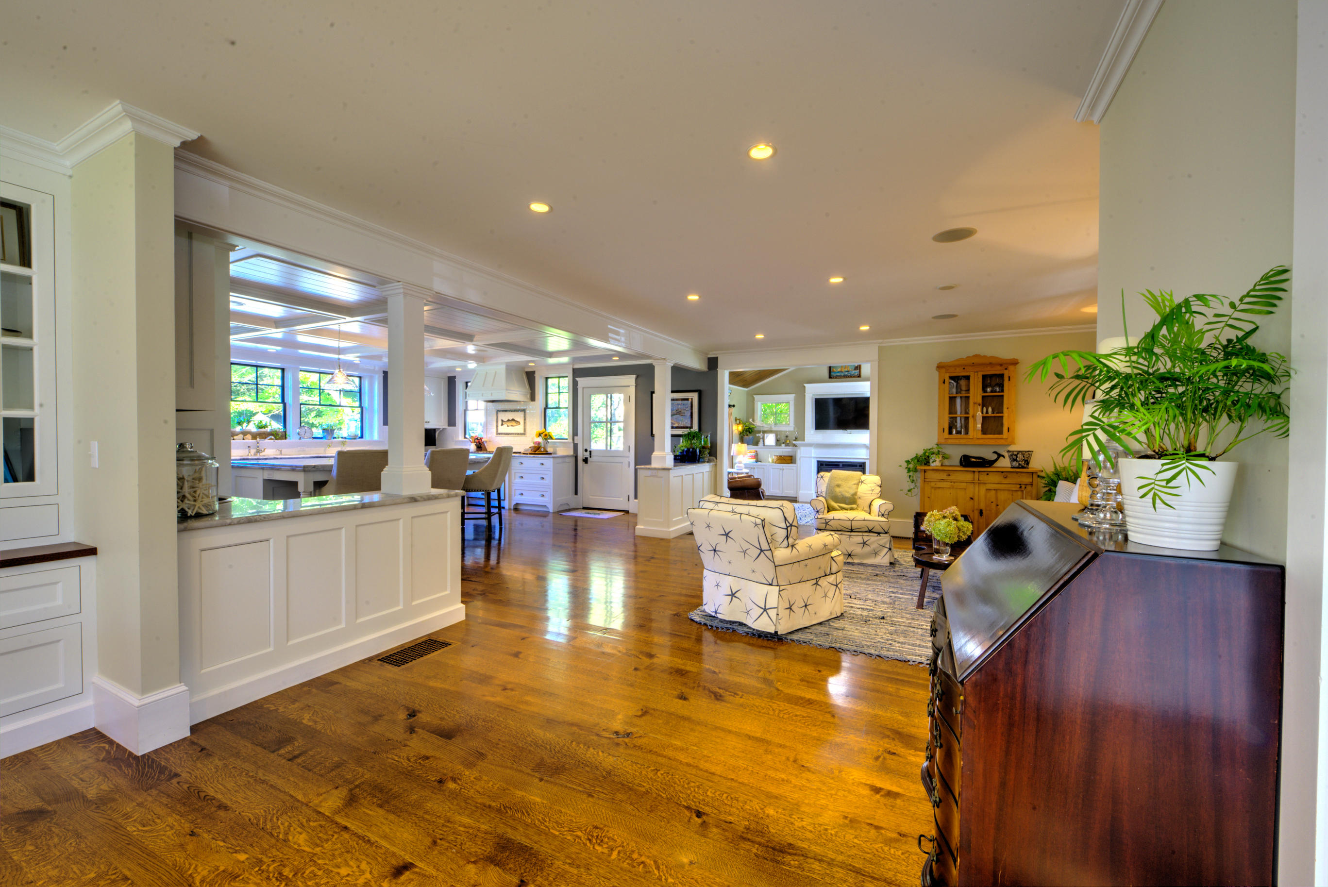 360 Main Street Osterville, MA 02655 - Photo 8 of 29 a view of a living room and dining room