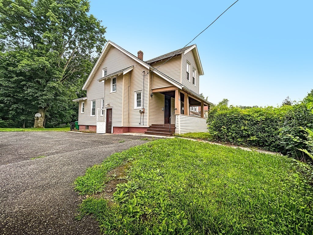 116 Hampden Street, Unit 116 Chicopee, MA 01013 - Photo 7 of 10