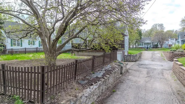 $195,000 | 2845 Mitchell Avenue, St. Joseph, MO 64507