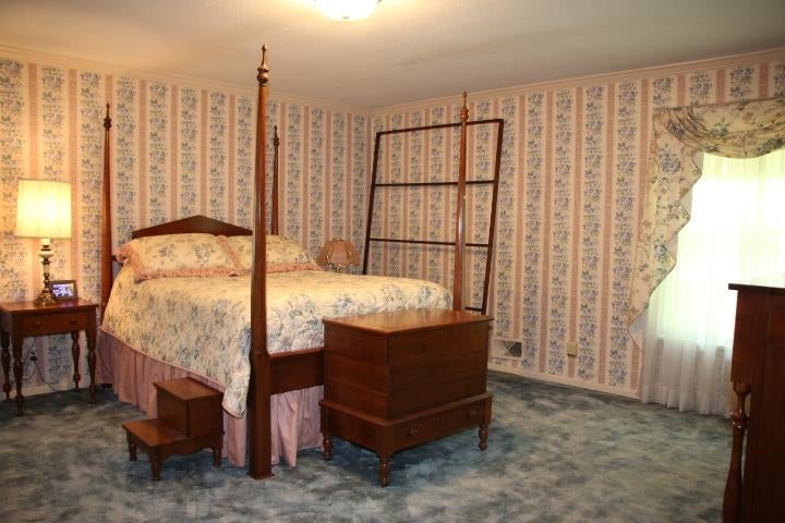 208 Hilltop Road Bowling Green, KY 42101 - Photo 14 of 39 Gallery Image 14