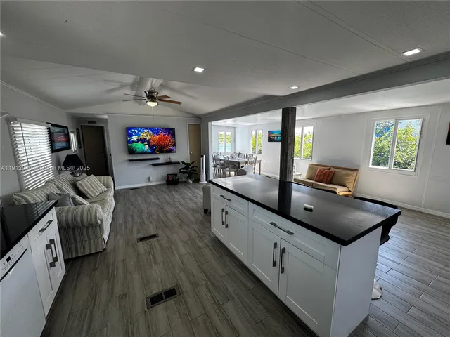 $5,800 | 228 Orchid Street, Tavernier, FL 33070