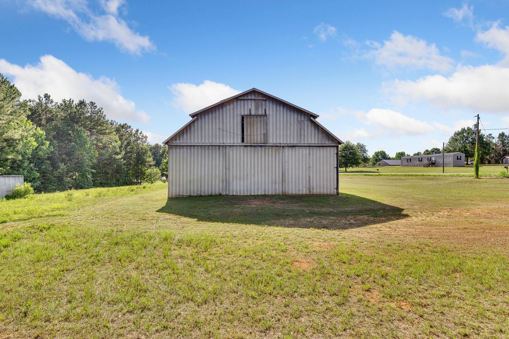 1200 Hammett Road Campobello, SC 29322 - Photo 8 of 33 Gallery Image 8