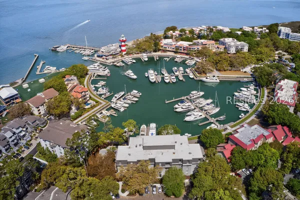 $579,999 | 18 Lighthouse Lane, Unit 1046, Hilton Head Island, SC 29928