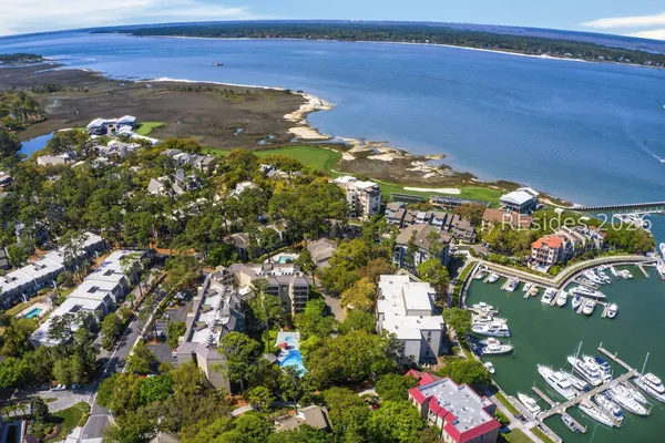 $579,999 | 18 Lighthouse Lane, Unit 1046, Hilton Head Island, SC 29928