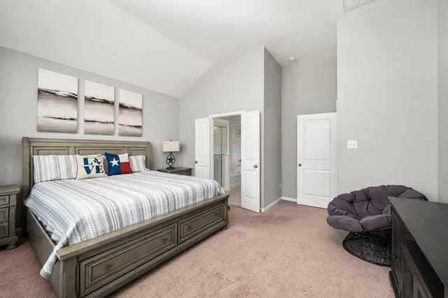 $2,600 | 2404 Ocean Key Drive, Texas City, TX 77568