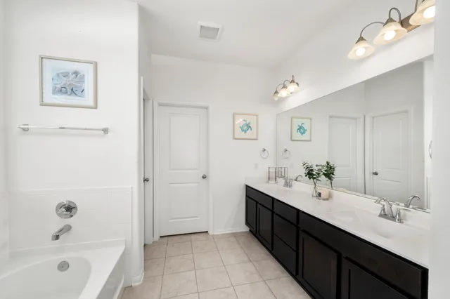 $2,600 | 2404 Ocean Key Drive, Texas City, TX 77568