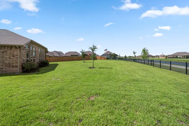 $2,600 | 2404 Ocean Key Drive, Texas City, TX 77568