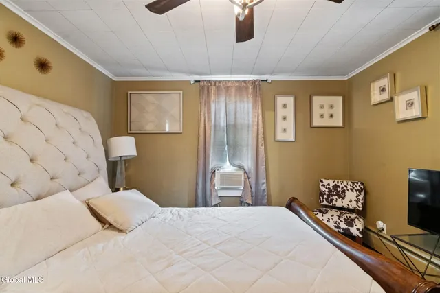 $289,000 | 302 Pennsylvania Avenue, Johnstown, NY 12095