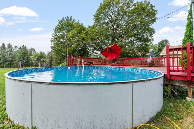 $289,000 | 302 Pennsylvania Avenue, Johnstown, NY 12095