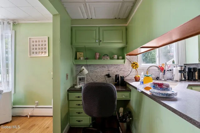 $289,000 | 302 Pennsylvania Avenue, Johnstown, NY 12095