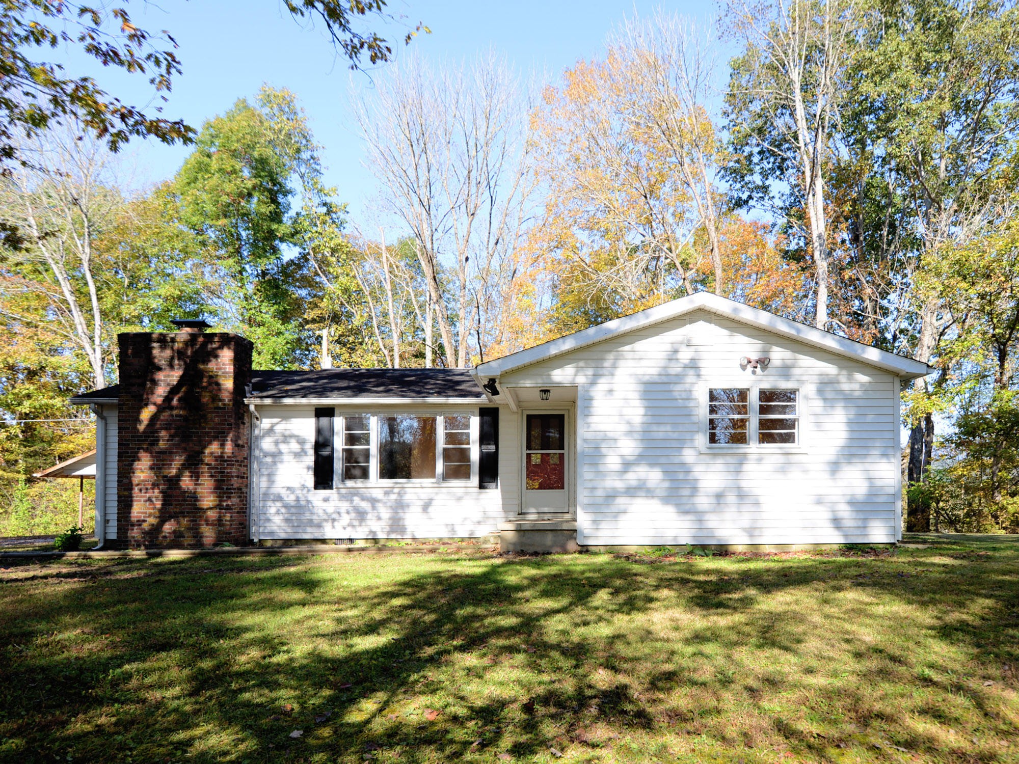 681 Johnson Road Oliver Springs, TN 37840 - Photo 1 of 25 Gallery Image 1