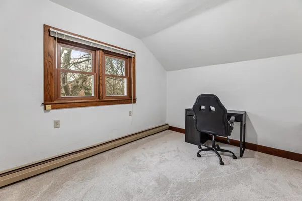 $259,900 | 1628 Ford Avenue North, Glencoe, MN 55336