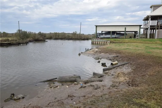 $99,900 | 9454 Big Lake Road, Lake Charles, LA 70605