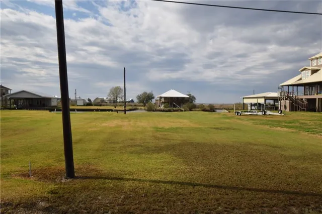 $99,900 | 9454 Big Lake Road, Lake Charles, LA 70605