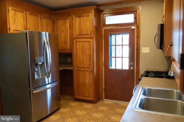 $305,000 | 250 East Madison Street, Greencastle, PA 17225