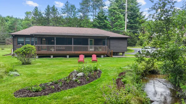 $439,000 | 10807 Highway 9N, Keene, NY 12942