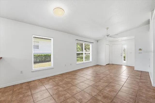 $2,045 | 933 Pecan Street, Oviedo, FL 32765