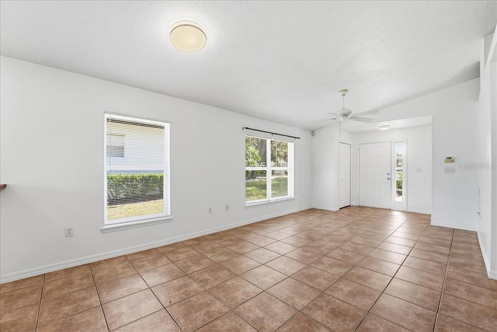 933 Pecan Street Oviedo, FL 32765 - Photo 4 of 13