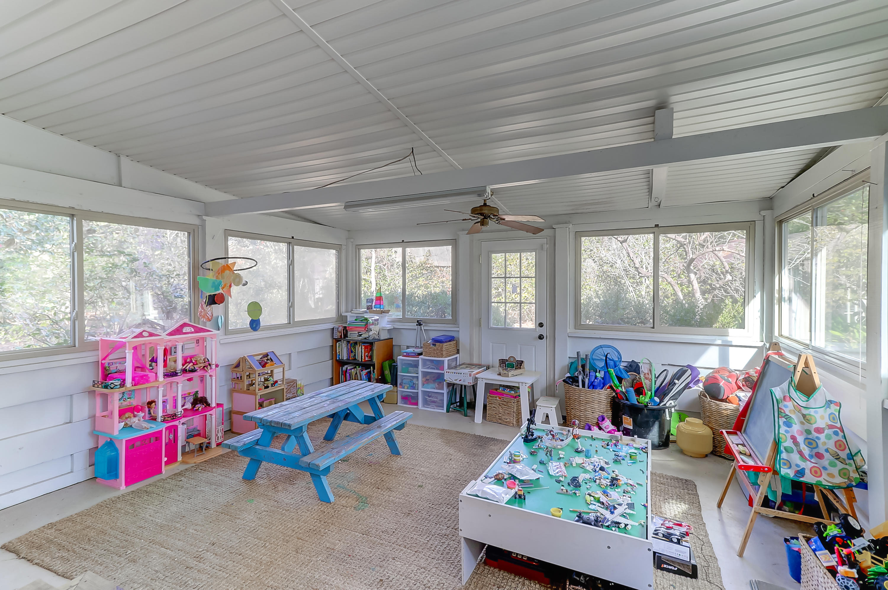 1045 Tall Pine Road Mount Pleasant, SC 29464 - Photo 22 of 28 Sunroom