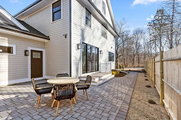$1,799,000 | 7 Blue Heron Way, Unit 7, Acton, MA 01720