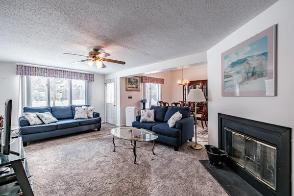 $729,900 | 21 Daffodil Court, Unit 16, Naples, ME 04055