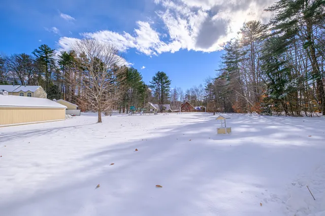 $749,900 | 21 Daffodil Court, Unit 16, Naples, ME 04055