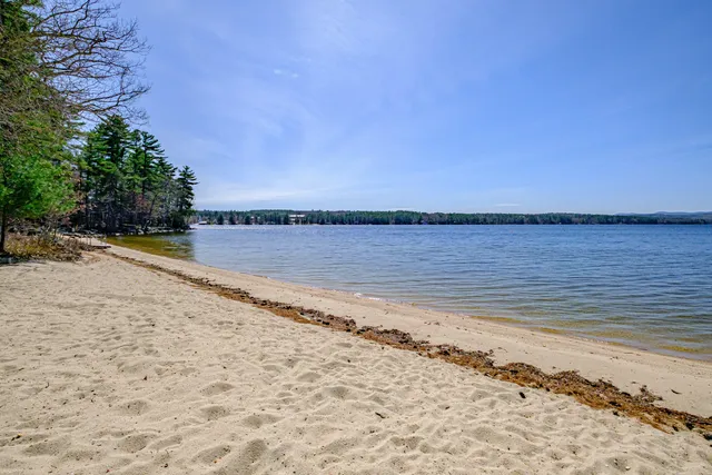 $749,900 | 21 Daffodil Court, Unit 16, Naples, ME 04055