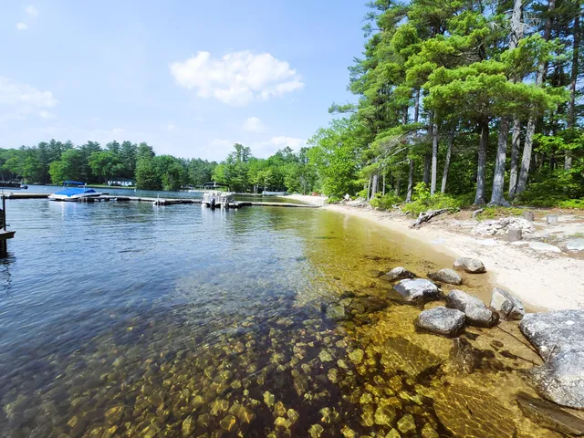 $749,900 | 21 Daffodil Court, Unit 16, Naples, ME 04055