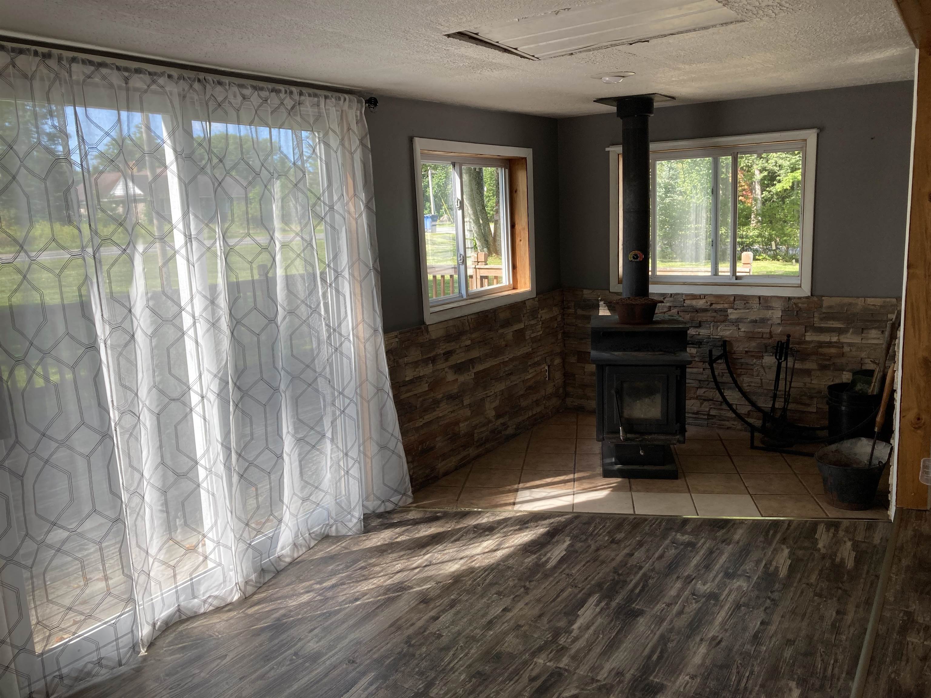 3277 East Rose City Road Lupton, MI 48635 - Photo 29 of 49 1926245-c628f1a2-3e1d-46ae-9f43-673b57531896.JPG