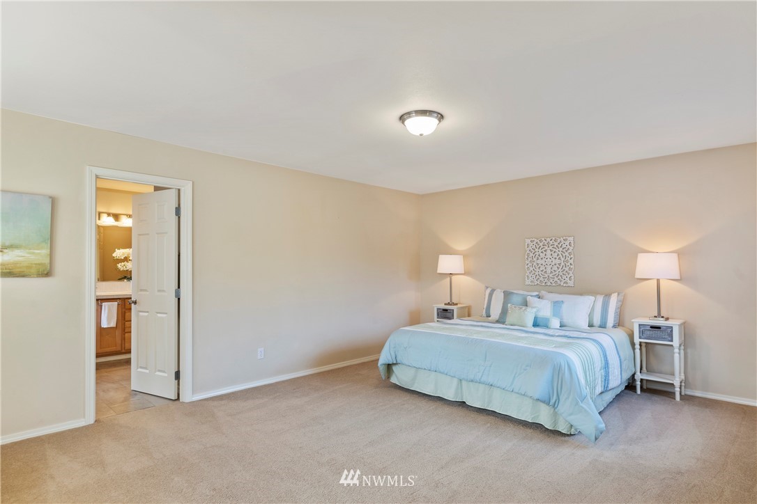 207 202nd Street Southeast Bothell, WA 98012 - Photo 14 of 25