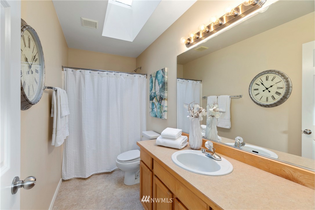 207 202nd Street Southeast Bothell, WA 98012 - Photo 20 of 25