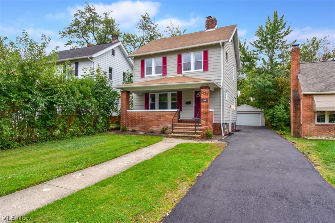 3248 Tullamore Road Cleveland, OH 44118 - Photo 3 of 24 Gallery Image 3