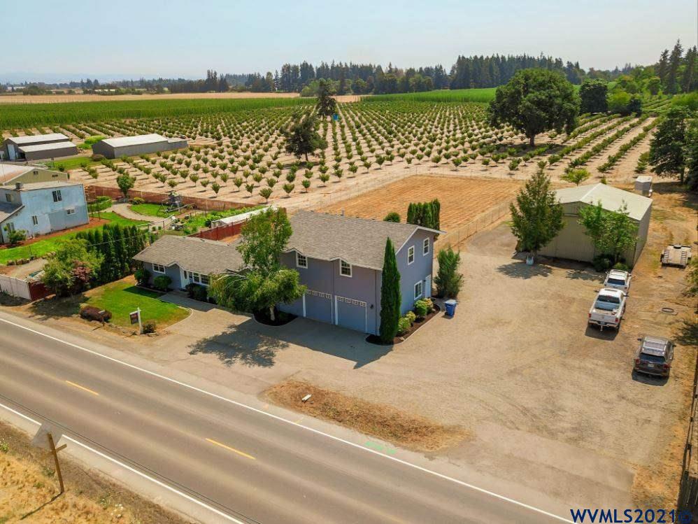 2000 Brooklake Road Northeast Keizer, OR 97303 - Photo 2 of 36 Gallery Image 2