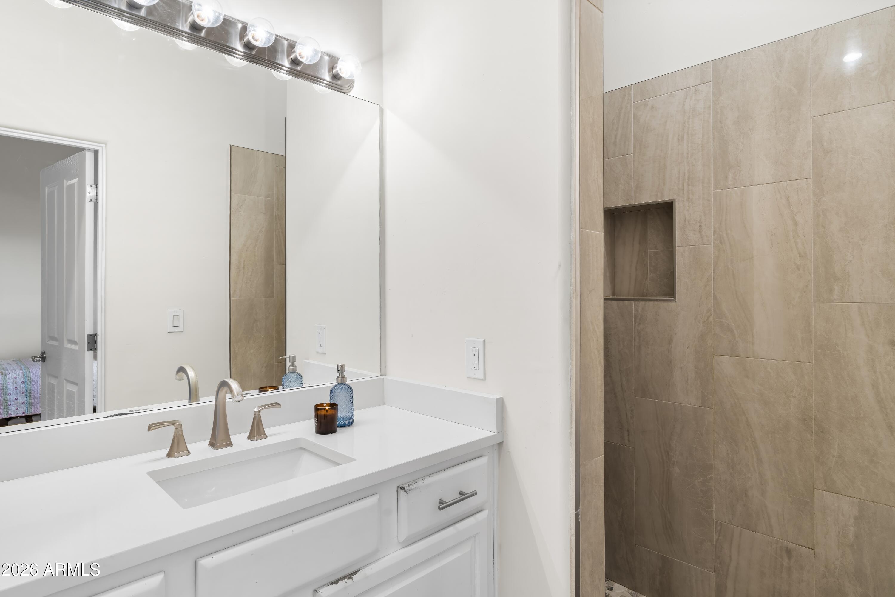 13040 North Hidden Valley Road Maricopa, AZ 85139 - Photo 36 of 57