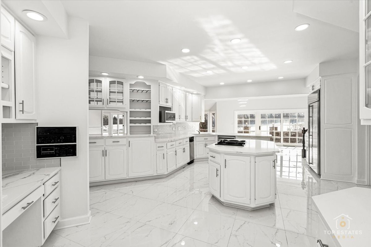 10639 Misty Hill Road Orland Park, IL 60462 - Photo 14 of 37