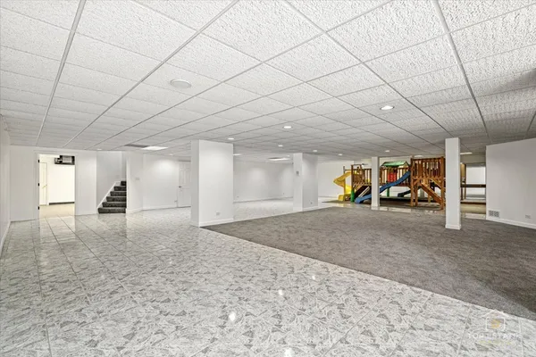 a view of a garage