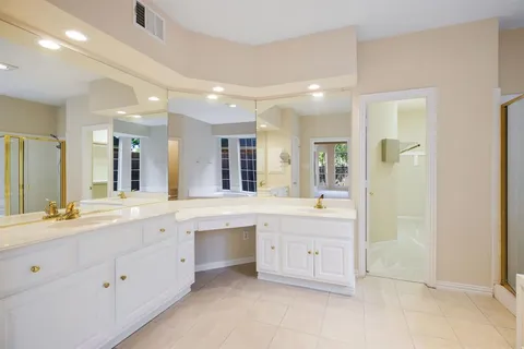 $700,000 | 6213 Warrington Drive, Plano, TX 75093