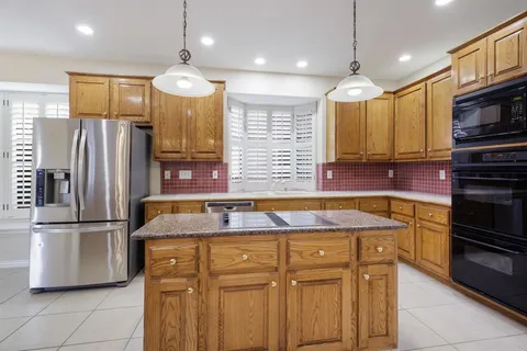 $700,000 | 6213 Warrington Drive, Plano, TX 75093