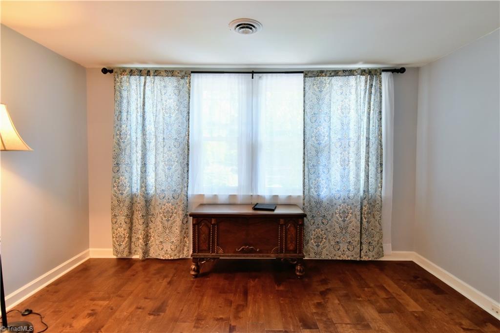 1748 Virginia Road Winston-Salem, NC 27104 - Photo 21 of 32 Gallery Image 21