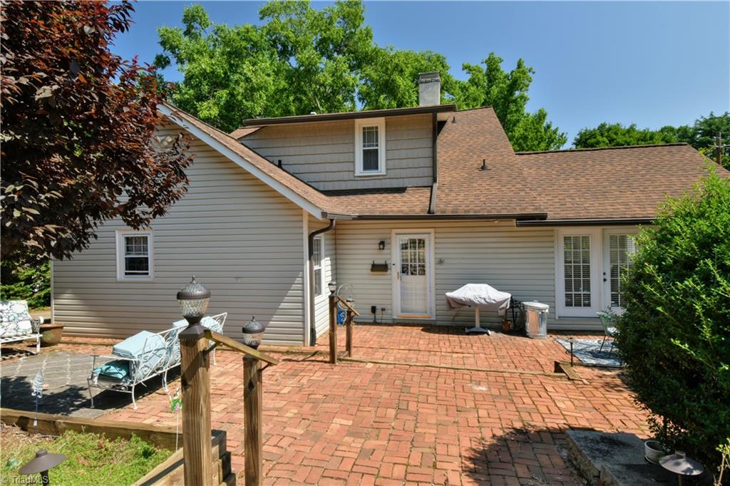 1748 Virginia Road Winston-Salem, NC 27104 - Photo 25 of 32 Gallery Image 25
