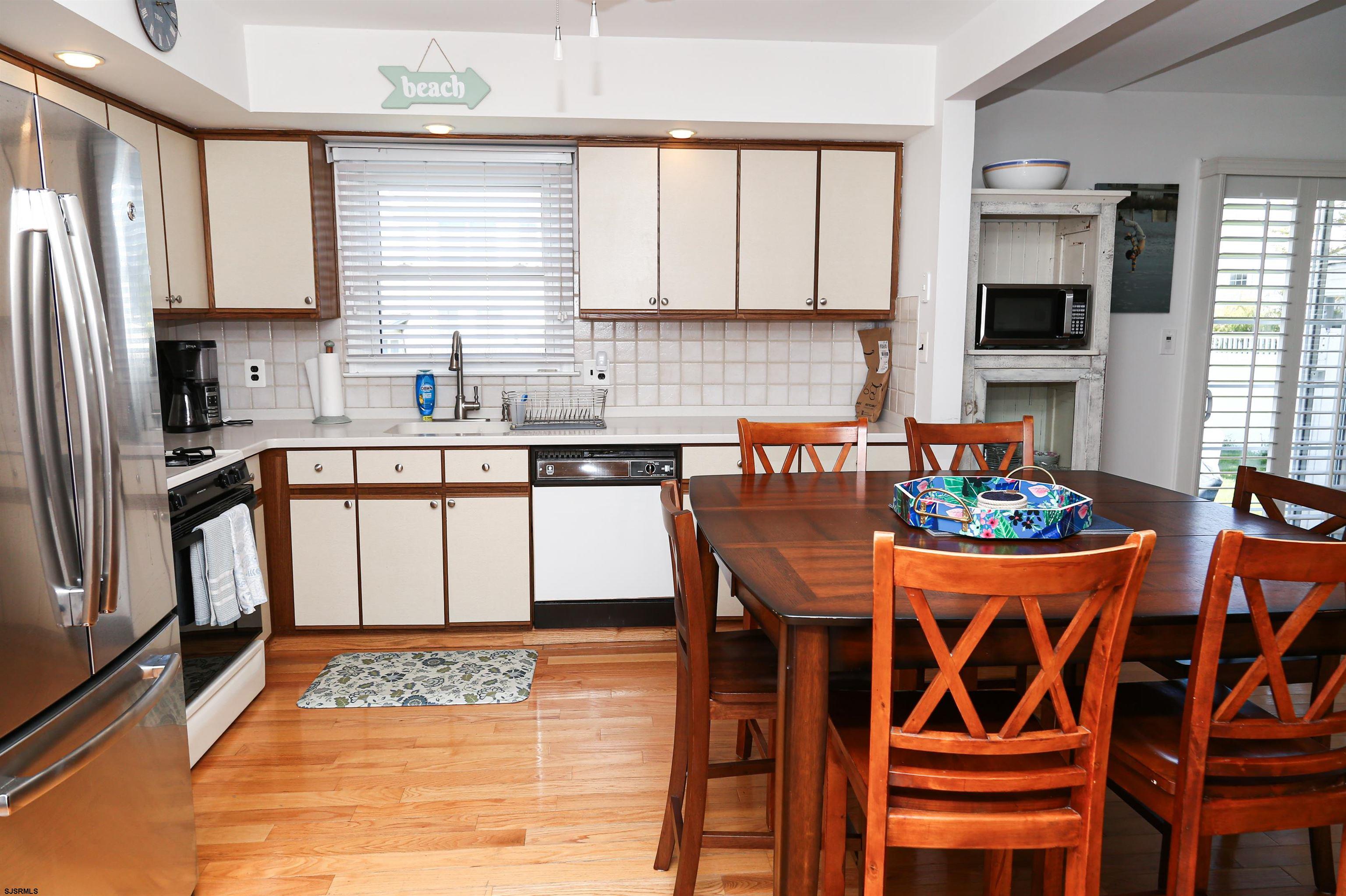 215 27th Street South Brigantine, NJ 08203 - Photo 12 of 38