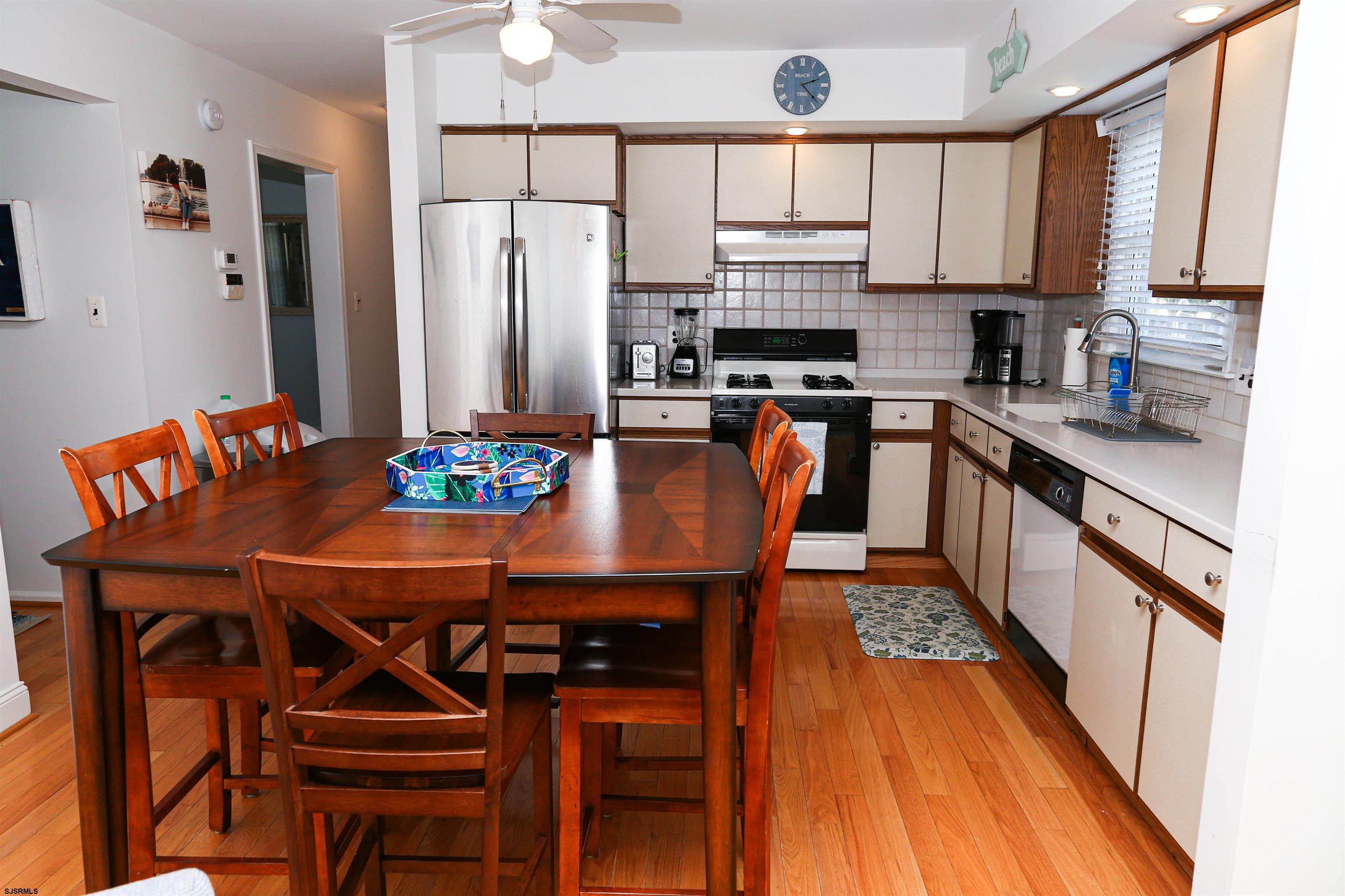215 27th Street South Brigantine, NJ 08203 - Photo 14 of 38