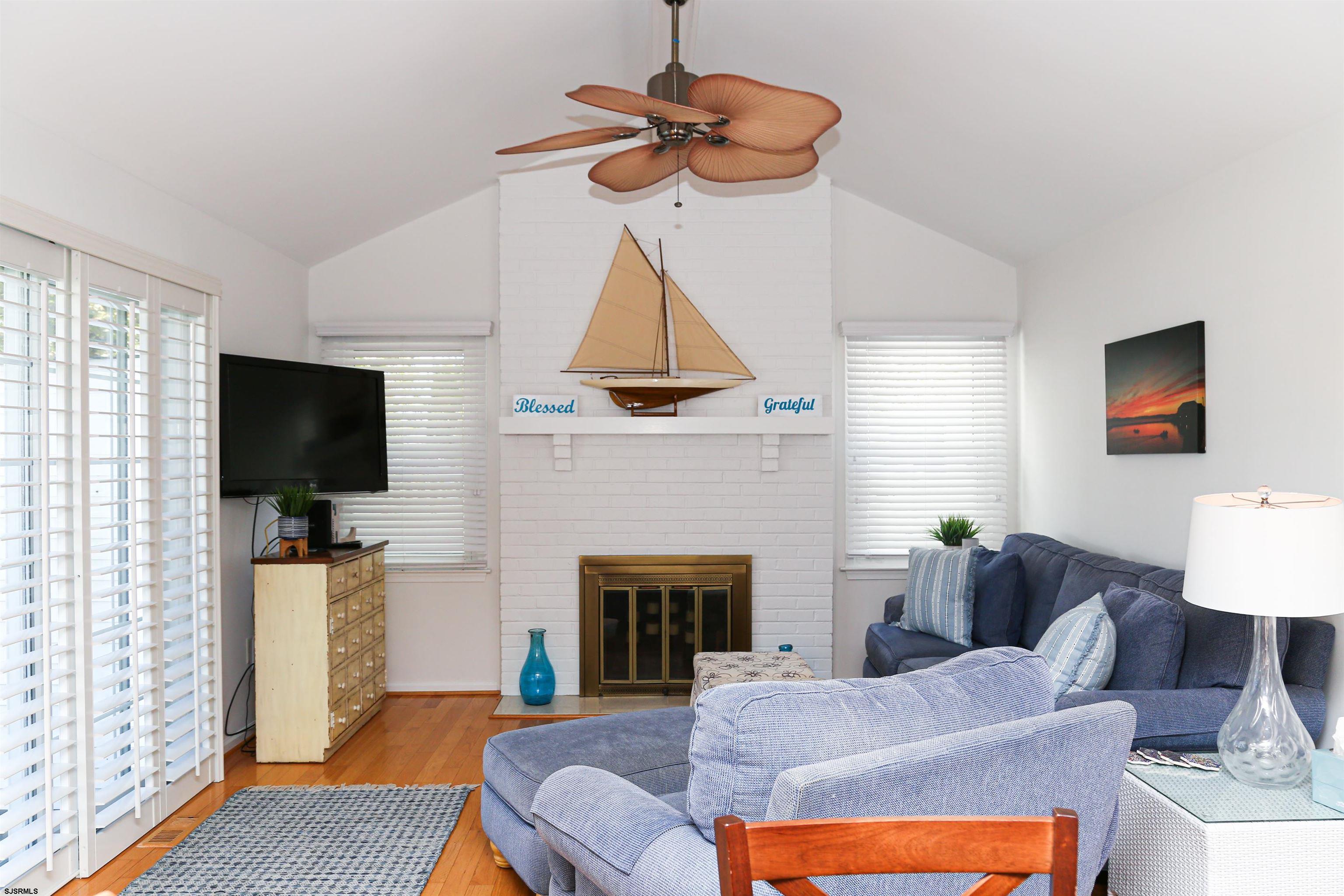215 27th Street South Brigantine, NJ 08203 - Photo 17 of 38