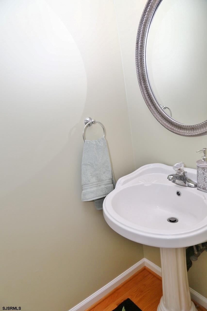 215 27th Street South Brigantine, NJ 08203 - Photo 19 of 38