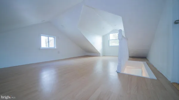$2,150 | 4955 Chestnut Street, Shady Side, MD 20764