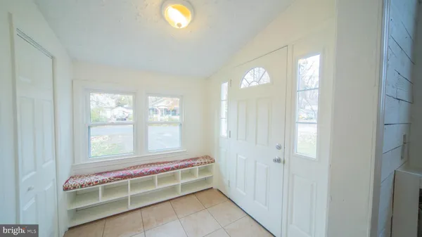 $2,150 | 4955 Chestnut Street, Shady Side, MD 20764