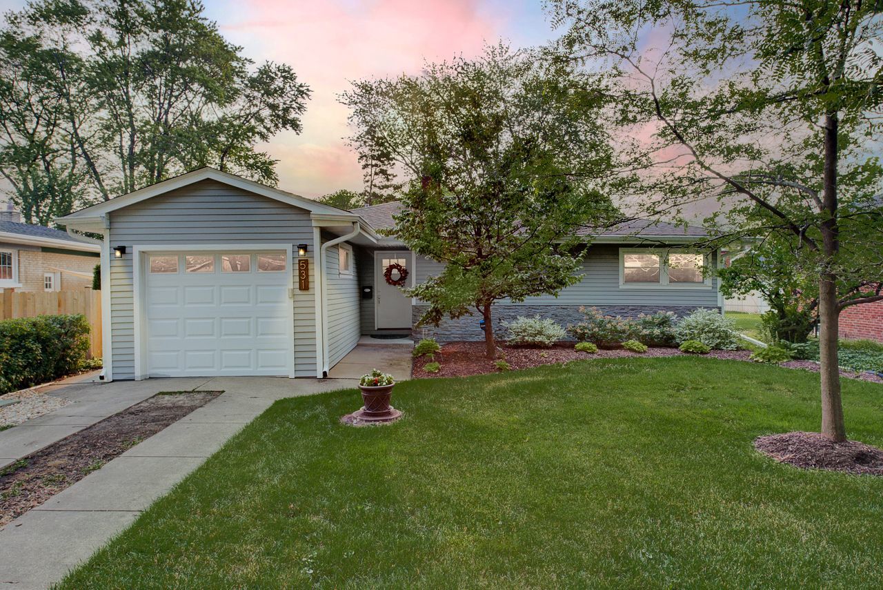 531 North Seminary Avenue Park Ridge, IL 60068 - Photo 2 of 27