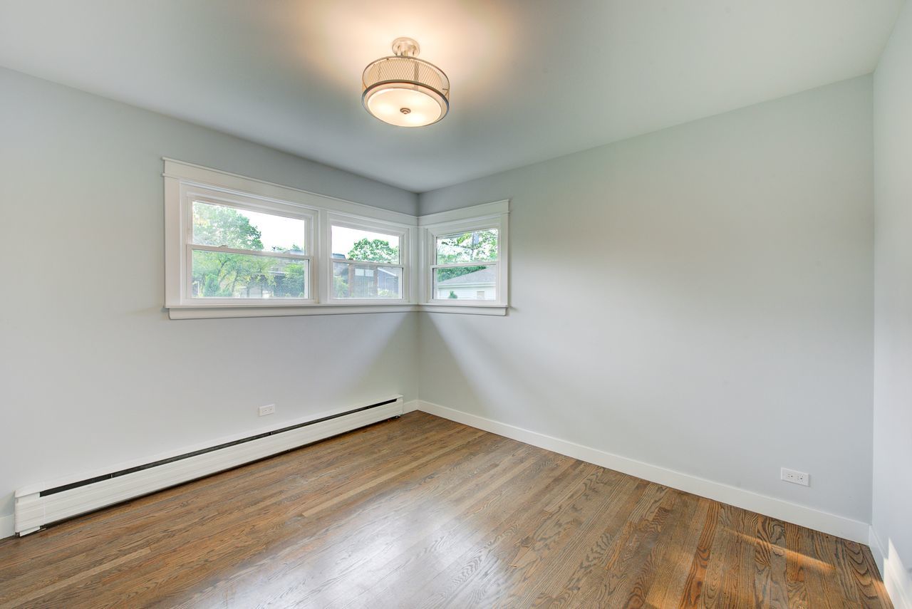 531 North Seminary Avenue Park Ridge, IL 60068 - Photo 13 of 27