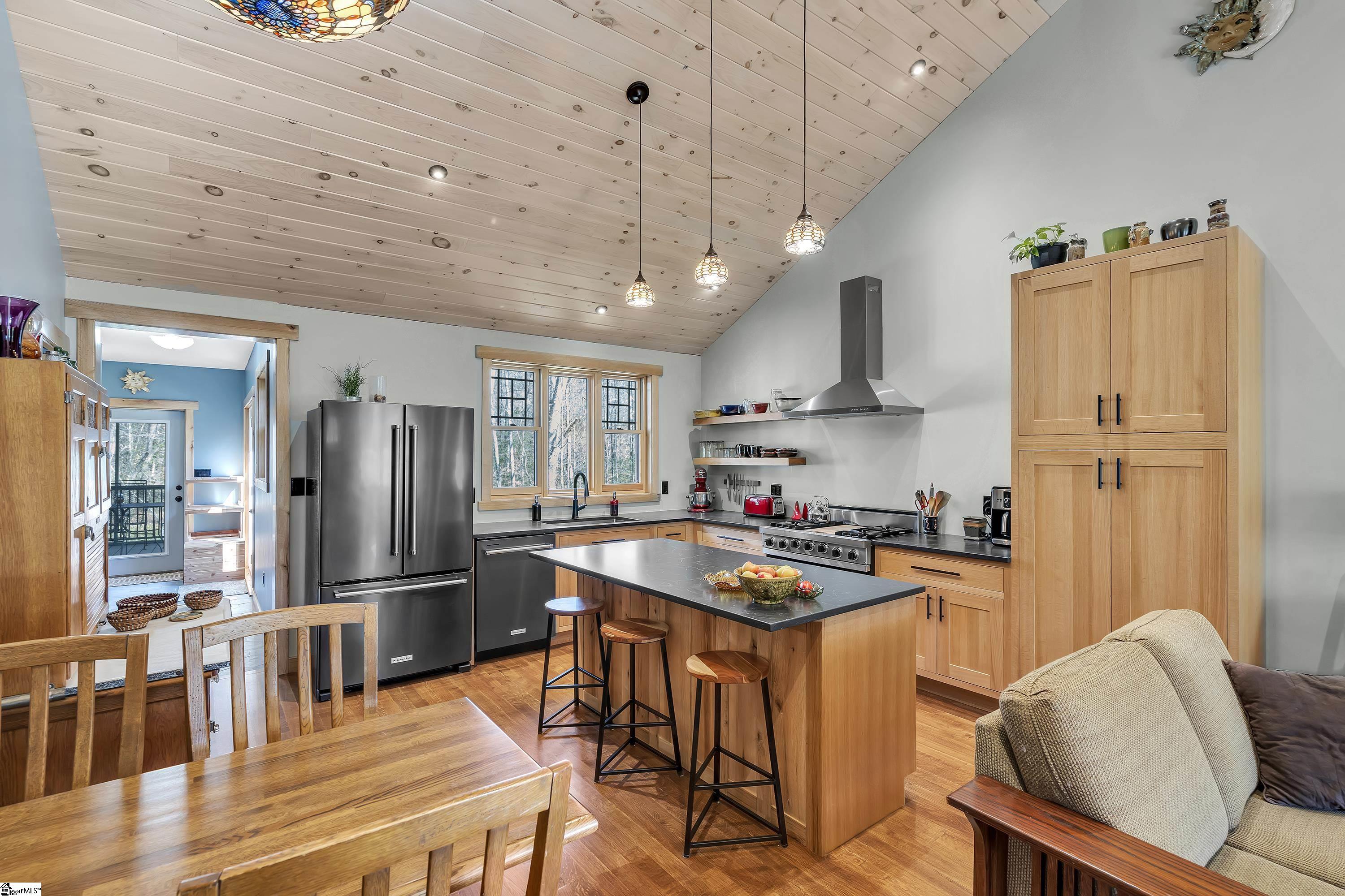 304 Dacusville Road Marietta, SC 29661 - Photo 6 of 29
